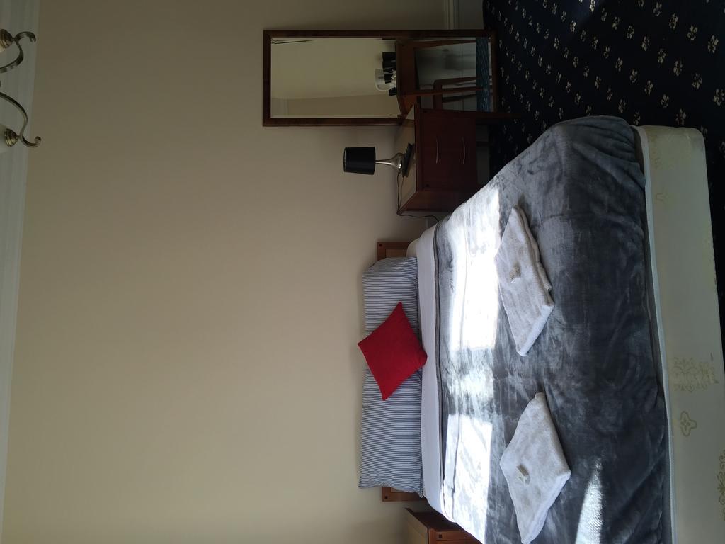 Sterling House Hotel Eastbourne Bagian luar foto