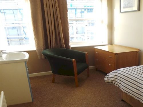 Sterling House Hotel Eastbourne Bagian luar foto