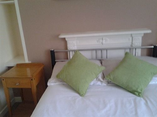 Sterling House Hotel Eastbourne Bagian luar foto